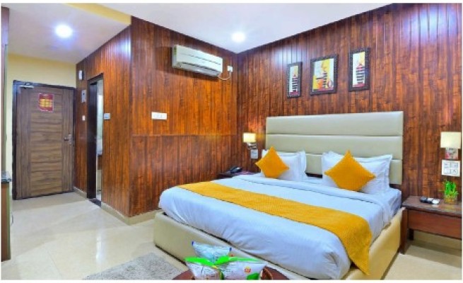 Hotel Royale Hills By RSP Vista